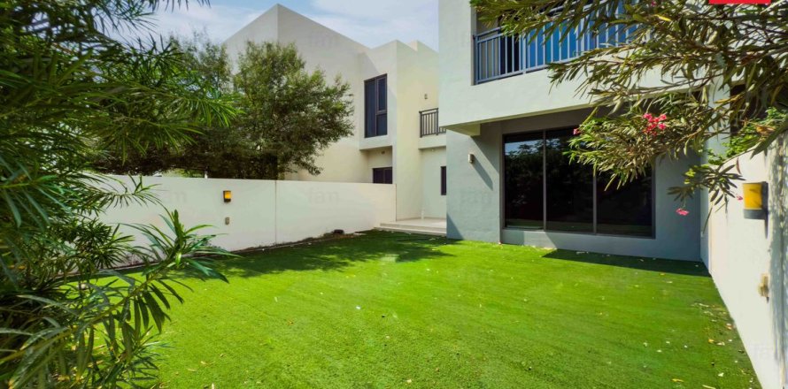 Townhouse in Dubai Hills Estate, UAE 3 bedrooms, 202.5 sq.m. № 647843