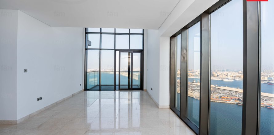 Apartment in Dubai, UAE 3 bedrooms, 175.5 sq.m. № 647847