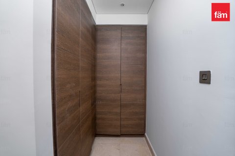 Apartment in Dubai, UAE 3 bedrooms, 175.5 sq.m. № 647847 - photo 30