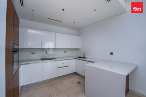 Apartment in Dubai, UAE 3 bedrooms, 175.5 sq.m. № 647847 - photo 16