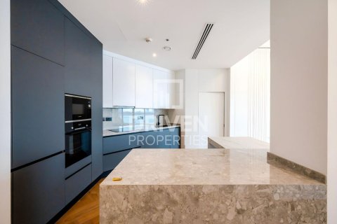 Apartman u gradu Palm Jumeirah, Dubai, UAE 2 spavaće sobe, 144 m2 Br. 682760 - Slika 11