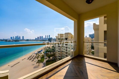 Apartman u gradu Palm Jumeirah, Dubai, UAE 2 spavaće sobe, 144 m2 Br. 682760 - Slika 17