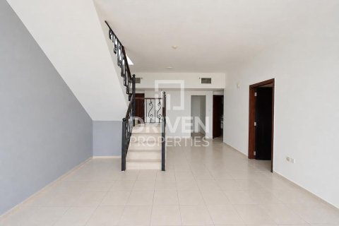 Apartemen di Dubai Sports City, Dubai, UEA 3 kamar tidur, 240.62 m2 nomor 761501 - foto 4