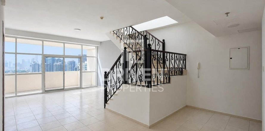 Apartemen di Dubai Sports City, Dubai, UEA 3 kamar tidur, 240.62 m2 nomor 761501