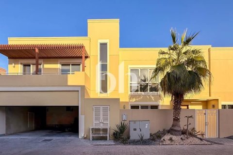 Vila di Al Raha Gardens, Abu Dhabi, UEA 5 kamar tidur, 480 m2 nomor 642427 - foto 15