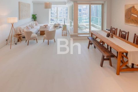 Huoneisto Dubai Marina, Arabiemiraatit 2 makuuhuonetta, 140 m2 № 643104 - kuva 2