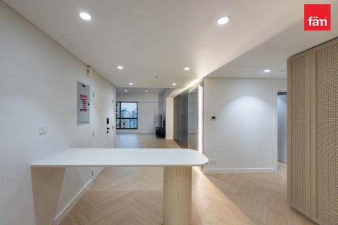 Dubai, BAE’de satılık daire 2 yatak odası, 112.5 m&sup2; No 685883 - fotoğraf 13