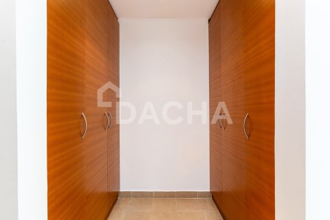 Villa till försäljning i Jumeirah Village Triangle, Dubai, UAE 2 sovrum, 250 kvm Nr. 738674 - fotografi 18