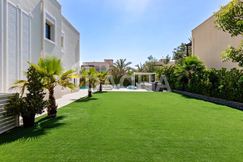 Villa till försäljning i Jumeirah Village Triangle, Dubai, UAE 2 sovrum, 250 kvm Nr. 738674 - fotografi 26