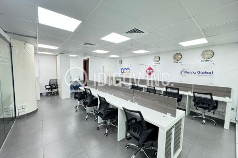 Zyrë në Business Bay, Dubai, Emiratet e Bashkuara Arabe 90 m2. № 633547 - Foto 12