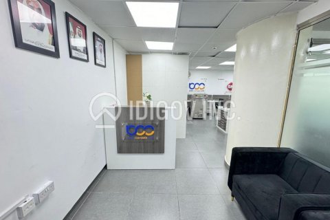 Zyrë në Business Bay, Dubai, Emiratet e Bashkuara Arabe 90 m2. № 633547 - Foto 14