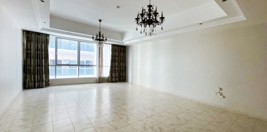 Apartament în Al Majaz, Sharjah, EAU 2 dormitoare, 155.8 mp.  №748561