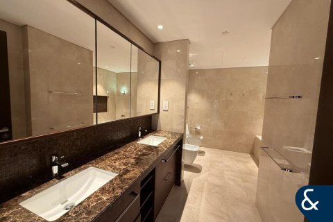 Downtown Dubai (Downtown Burj Dubai), UAE의 판매용 아파트 침실 4개, 272제곱미터 번호 671572 - 사진 24