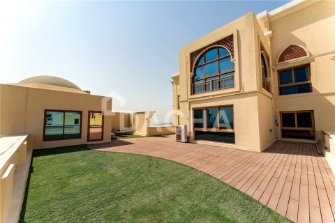 Apartament na sprzedaż w Palm Jumeirah, Dubai, ZEA 4 sypialnie, 953 mkw., nr 706792 - zdjęcie 19