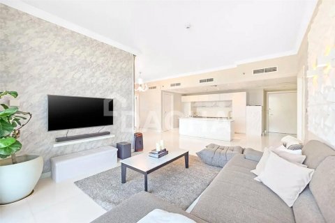 Appartamento a Dubai Marina, Dubai, EAU 2 camere da letto, 123 mq. № 706796
