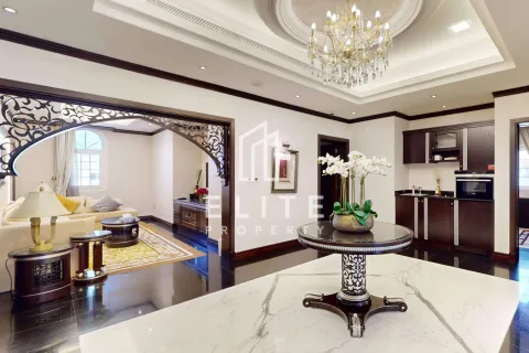 Villa til salgs i Dubai, Emiratene 6 soverom Nr. 641839 - Foto 8