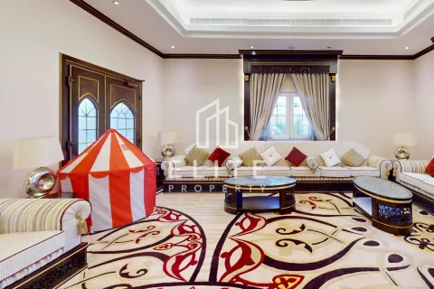 Villa til salgs i Dubai, Emiratene 6 soverom Nr. 641839 - Foto 25