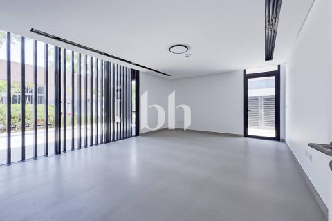 Villa para venda em Tilal City, Sharjah, EAU 5 quartos, 580 m2 № 642749 - foto 3