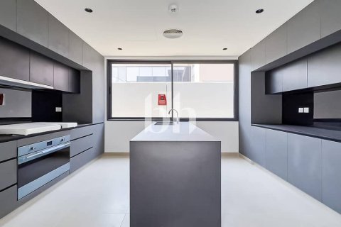 Villa para venda em Tilal City, Sharjah, EAU 5 quartos, 580 m2 № 642749 - foto 12