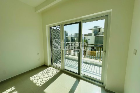Townhouse sa Dubai, UAE 3 silid-tulugan, 112 sq.m. № 641782 - larawan 14