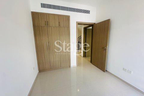 Townhouse sa Dubai, UAE 3 silid-tulugan, 112 sq.m. № 641782 - larawan 11