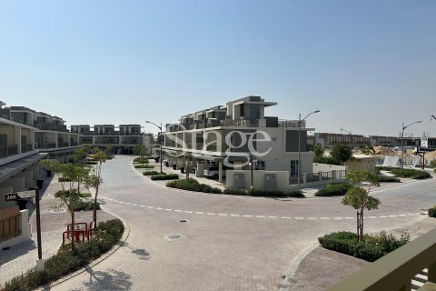 Townhouse sa Dubai, UAE 3 silid-tulugan, 112 sq.m. № 641782 - larawan 24
