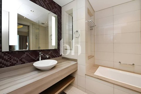 Huoneisto Business Bay, Dubai, Arabiemiraatit 1 makuuhuone, 98 m2 № 642650 - kuva 7