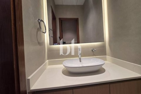 Villa til leje i Sharjah, UAE 3 soveværelser, 373 kvm № 642648 - foto 11