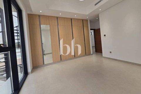 Vila u gradu Sharjah, UAE 3 spavaće sobe, 373 m2 Br. 642648 - Slika 29