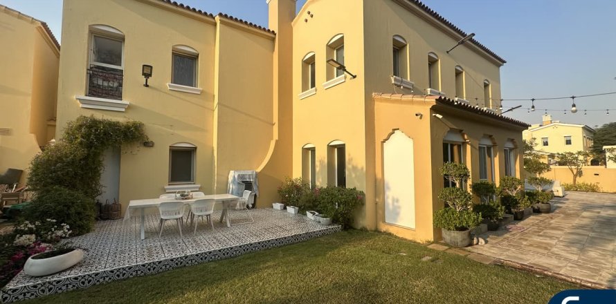 Villa in Arabian Ranches, Dubai, UAE 4 bedrooms, 711 sq.m. № 684850