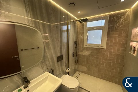 Villa in Arabian Ranches, Dubai, UAE 4 bedrooms, 711 sq.m. № 684850 - photo 4