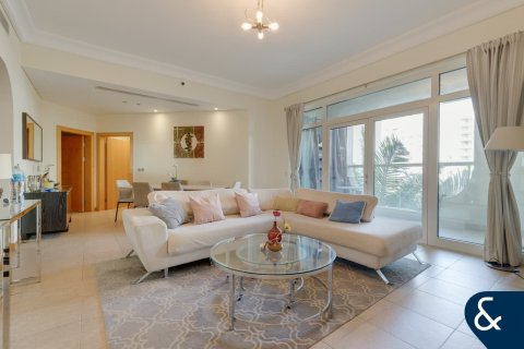 Apartament în Palm Jumeirah, Dubai, EAU 2 dormitoare, 147 mp. №684848