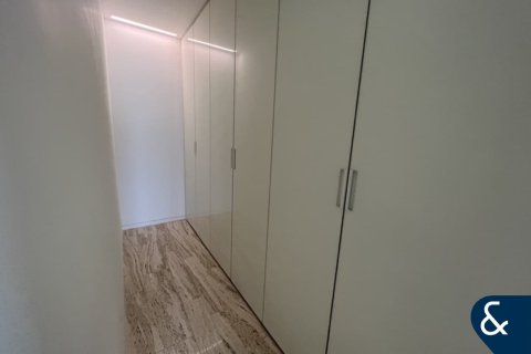 Palm Jumeirah, Dubai, UAE의 판매용 아파트 침실 2개, 163제곱미터 번호 684846 - 사진 5