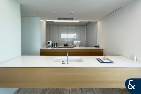 Palm Jumeirah, Dubai, UAE의 판매용 아파트 침실 2개, 163제곱미터 번호 684846 - 사진 9