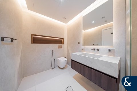 Appartement te koop in Jumeirah Beach Residence, Dubai, VAE 4 slaapkamers, 264 vr.m., nr 684845 - foto 8