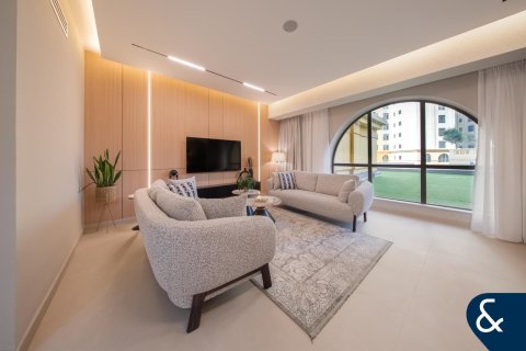 Appartement te koop in Jumeirah Beach Residence, Dubai, VAE 4 slaapkamers, 264 vr.m., nr 684845 - foto 4