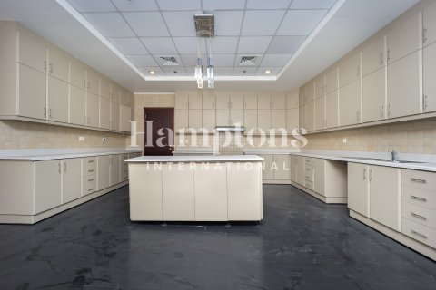 Apartment til leje i Dubai Marina, Dubai, UAE 5 soveværelser, 714.14536100 kvm № 651371 - foto 5