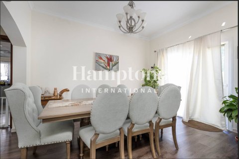 Meadows, Dubai, UAE의 임대용 빌라 침실 5개, 353.49591500제곱미터 번호 651368 - 사진 4