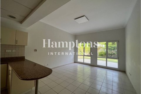 Meadows, Dubai, UAE의 임대용 빌라 침실 5개, 353.49591500제곱미터 번호 651368 - 사진 12