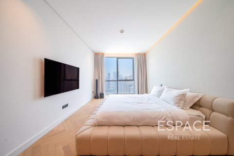 Jumeirah Beach Residence, Dubai, संयुक्त अरब अमीरात में अपार्टमेंट, 2 बेडरूम, 155 वर्ग मीटर, संख्या 650391 - फ़ोटो 10