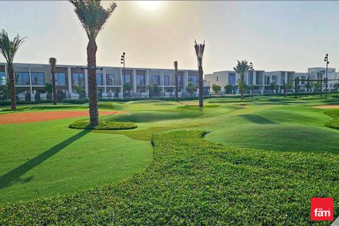 Řadový dům v Dubai, SAE 3 ložnice, 174 m² Č.: 655875 - fotografie 22