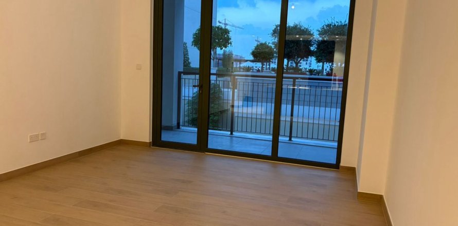 Квартира в Дубай, ОАЭ 2 спальни, 119.7м2 № 655874