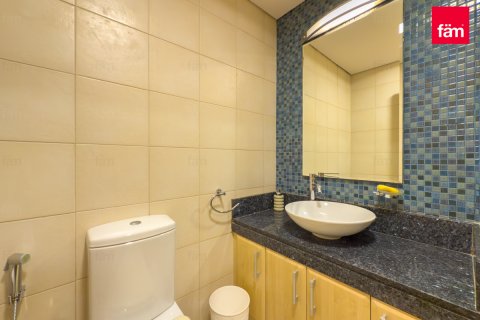 Lägenhet till försäljning i Palm Jumeirah, Dubai, UAE 2 sovrum, 183.5 kvm Nr. 655880 - fotografi 9