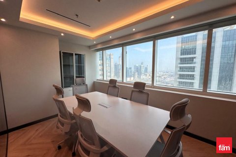 Üürile anda kontor asukohaga Dubai, AÜE: 79.3 m² Nr 655877 - pilt 15