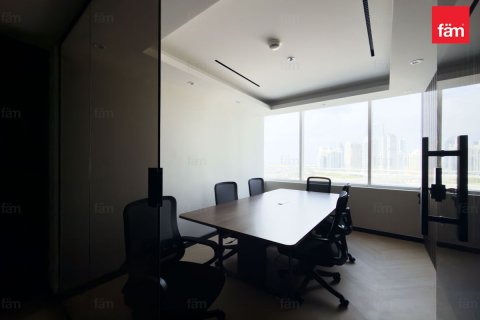 Üürile anda kontor asukohaga Dubai, AÜE: 79.3 m² Nr 655877 - pilt 14