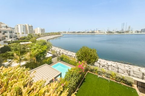 Снять в аренду таунхаус в Джумейра, Дубай, ОАЭ 4 спальни, 444м2, № 764264 - фото 8