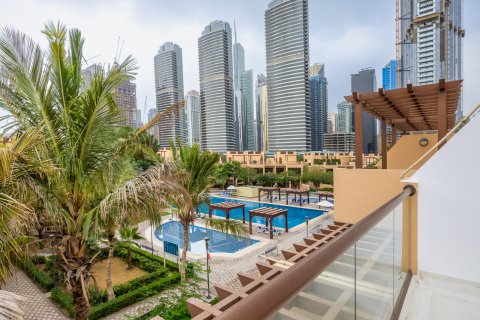 Shtëpi në qytet në Jumeirah Islands, Dubai, Emiratet e Bashkuara Arabe 5 dhoma gjumi, 312 m2. № 700161 - Foto 26