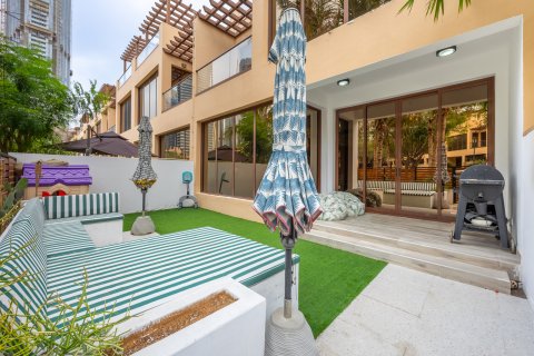 Shtëpi në qytet në Jumeirah Islands, Dubai, Emiratet e Bashkuara Arabe 5 dhoma gjumi, 312 m2. № 700161 - Foto 29