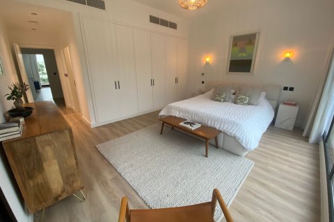 Casa urbana para venda em Jumeirah Islands, Dubai, EAU 5 quartos, 312 m2 № 700161 - foto 13