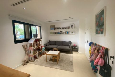 Casa urbana para venda em Jumeirah Islands, Dubai, EAU 5 quartos, 312 m2 № 700161 - foto 5